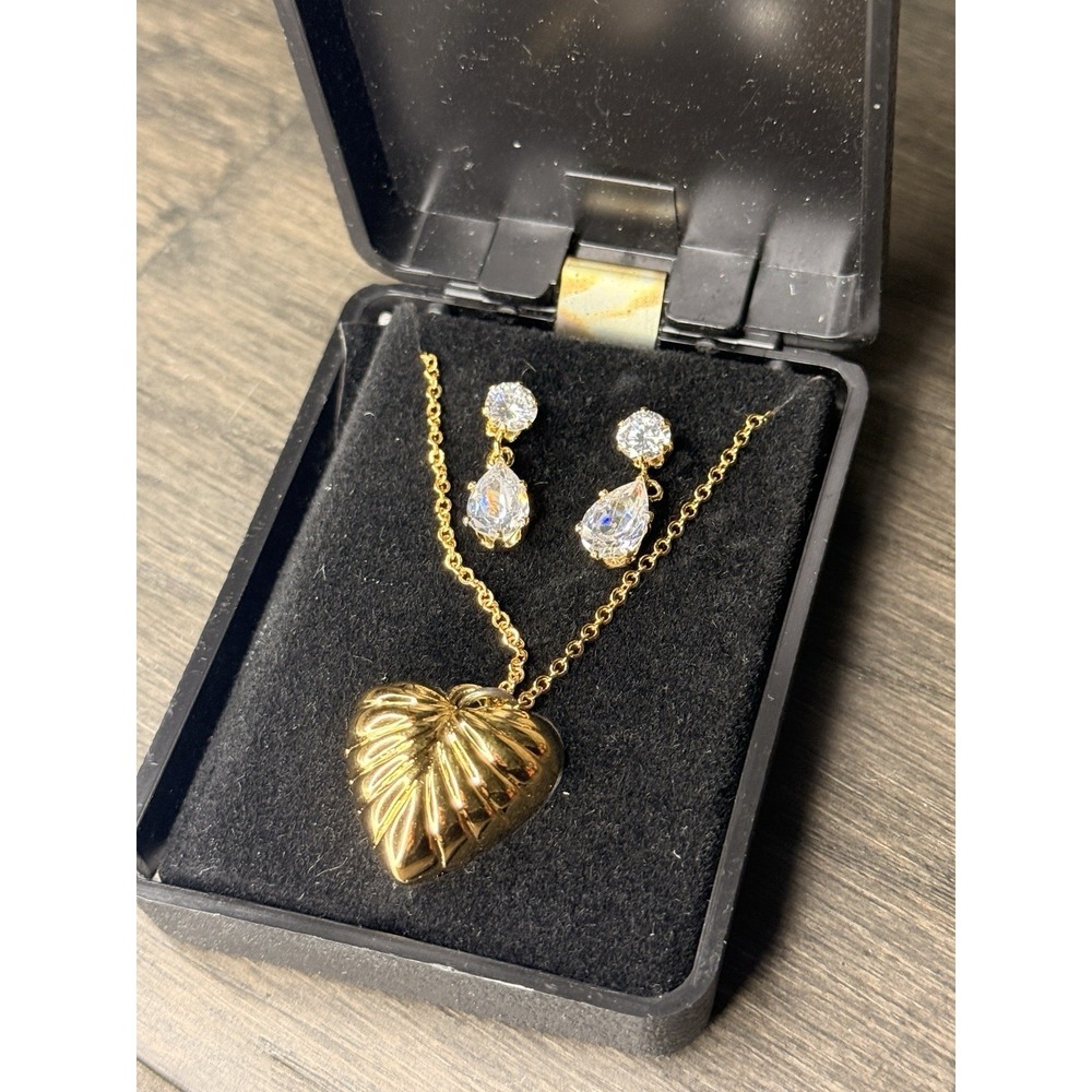 Vintage Gold Tone Puffy Open Heart Cubic Zirconia Dangle Earrings & Necklace Set